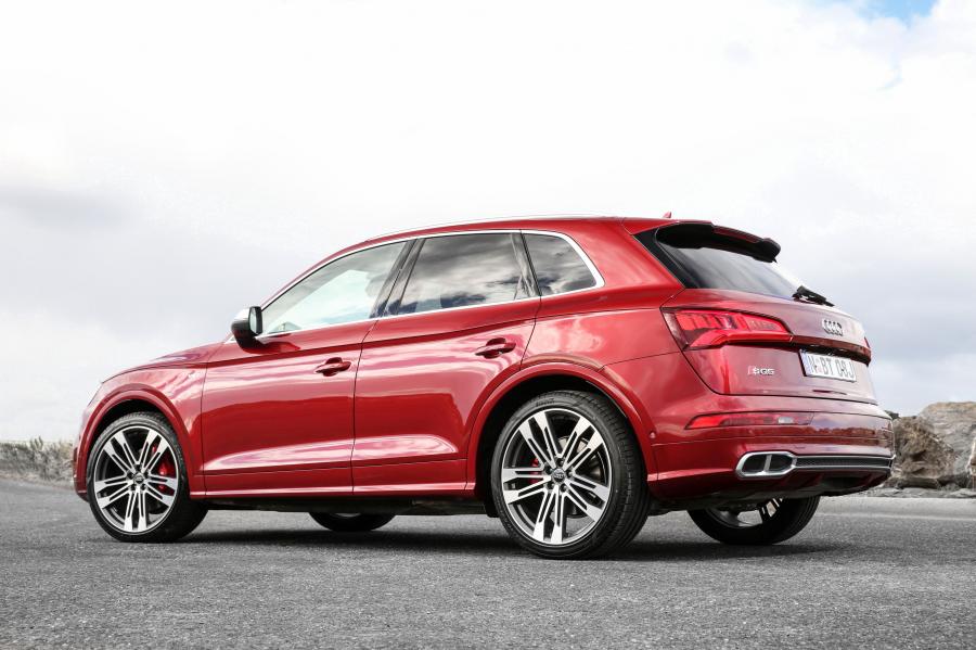  Audi SQ5 3.0 TFSI 2017 года  (AU) (фото 17 из 40)